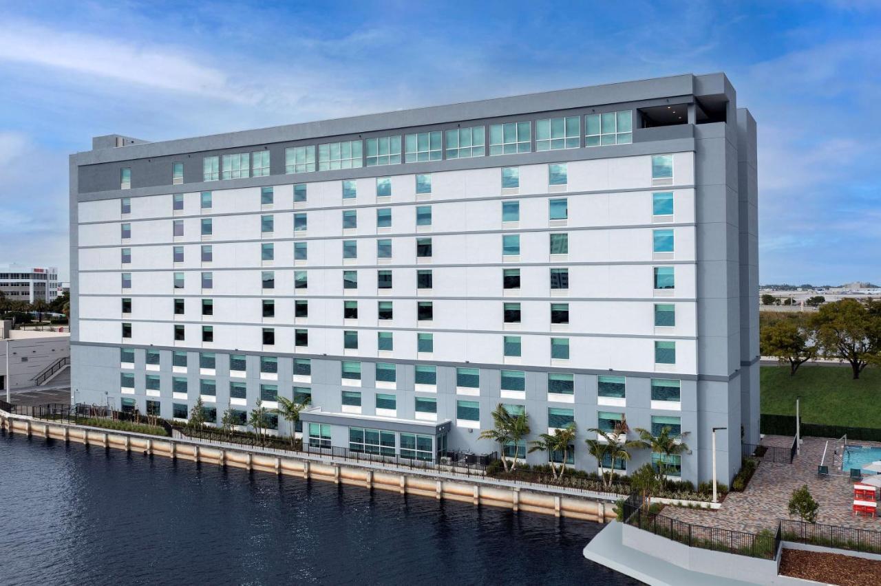 Tru By Hilton Miami Airport South Blue Lagoon, Fl Miami Springs Exteriér fotografie